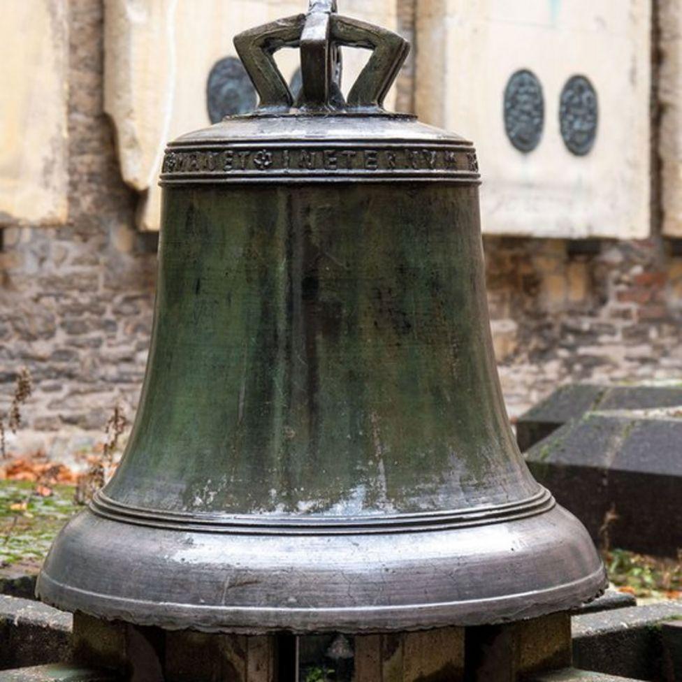116289662 bell