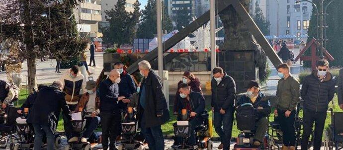 SuperSonic Radio - Buzău: Ce cadouri au primit persoanele cu dizabilități locomotorii