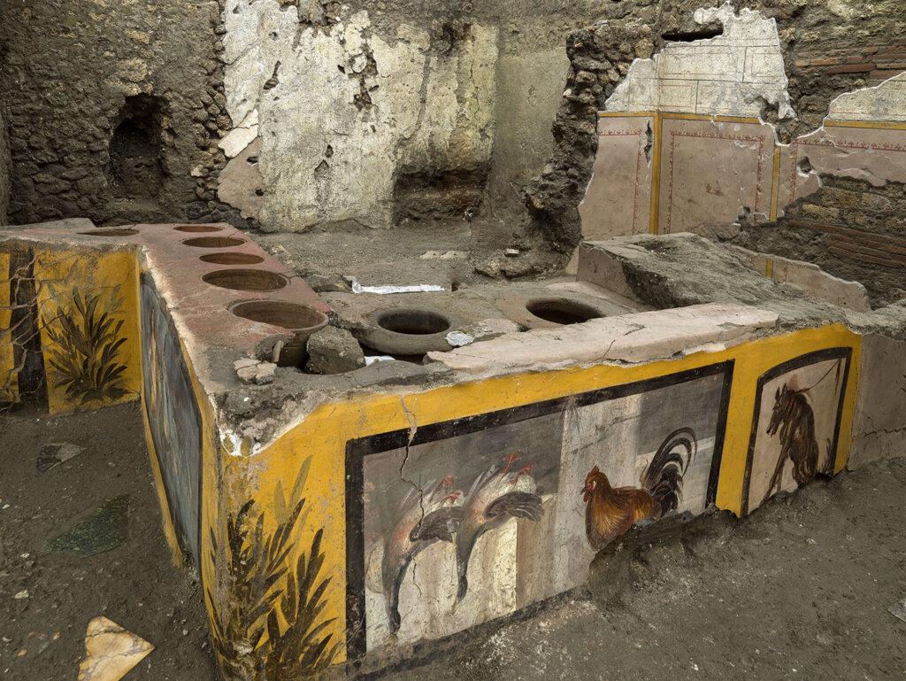 SuperSonic Radio - Pompei: A fost descoperit intact un ”fast-food” antic