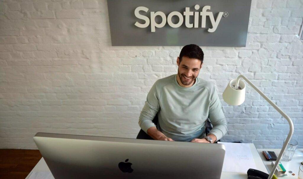 ”Work From Anywhere”: programul introdus de Spotify care le permite angajaților să lucreze de oriunde 3 SuperSonic Radio - ”Work From Anywhere”: programul introdus de Spotify care le permite angajaților să lucreze de oriunde