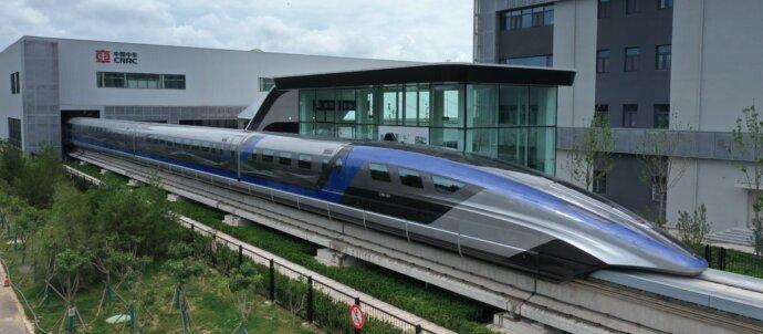 SuperSonic Radio - China a lansat cel mai rapid tren din lume
