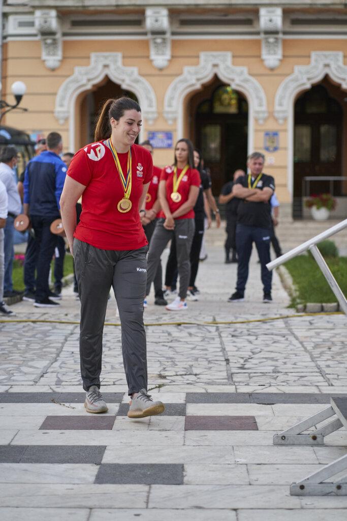 Zi istorică pentru handbalul buzoian 33 BBU08632