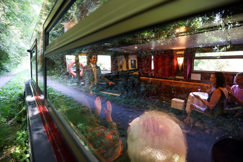 Sală de concerte plutitoare la Londra 3 2021 09 13T090053Z 573552879 RC2OLP9XKIJ0 RTRMADP 3 BRITAIN BOAT PIANO