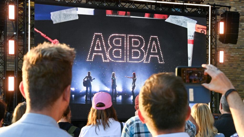ABBA s-a reunit și v-a lansa un nou album 6 SuperSonic Radio - ABBA s-a reunit și v-a lansa un nou album