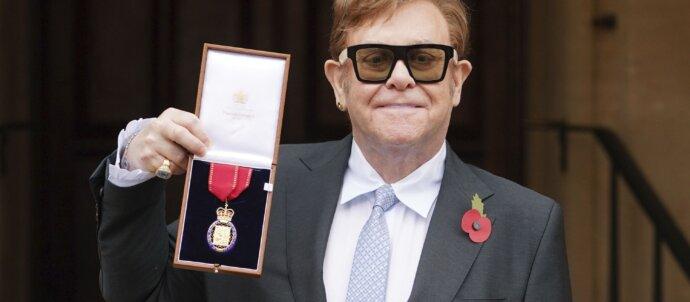 SuperSonic Radio - Elton John a primit o prestigioasă și rară distincție regală