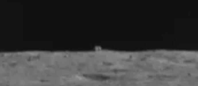 SuperSonic Radio - Roverul chinez Yutu 2 a descoperit o „cabană misterioasă” pe Lună