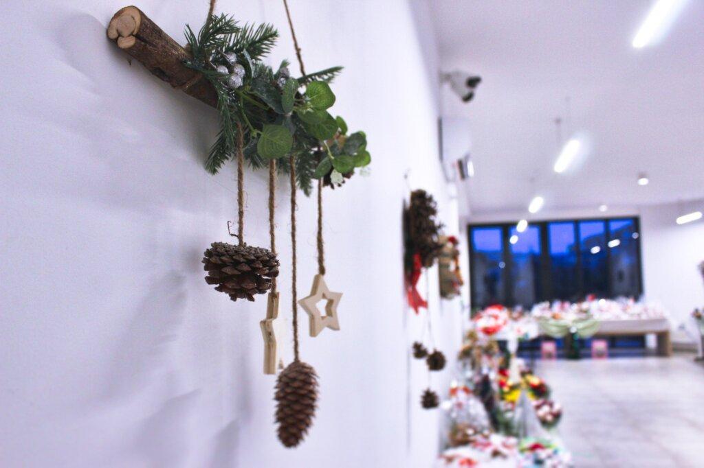 Se deschide Târgul de Crăciun cu scop caritabil de la Centrul „Iazul Morilor”  5 5f3ea44c c3e0 4f23 9ab1 f26922ae6ecf